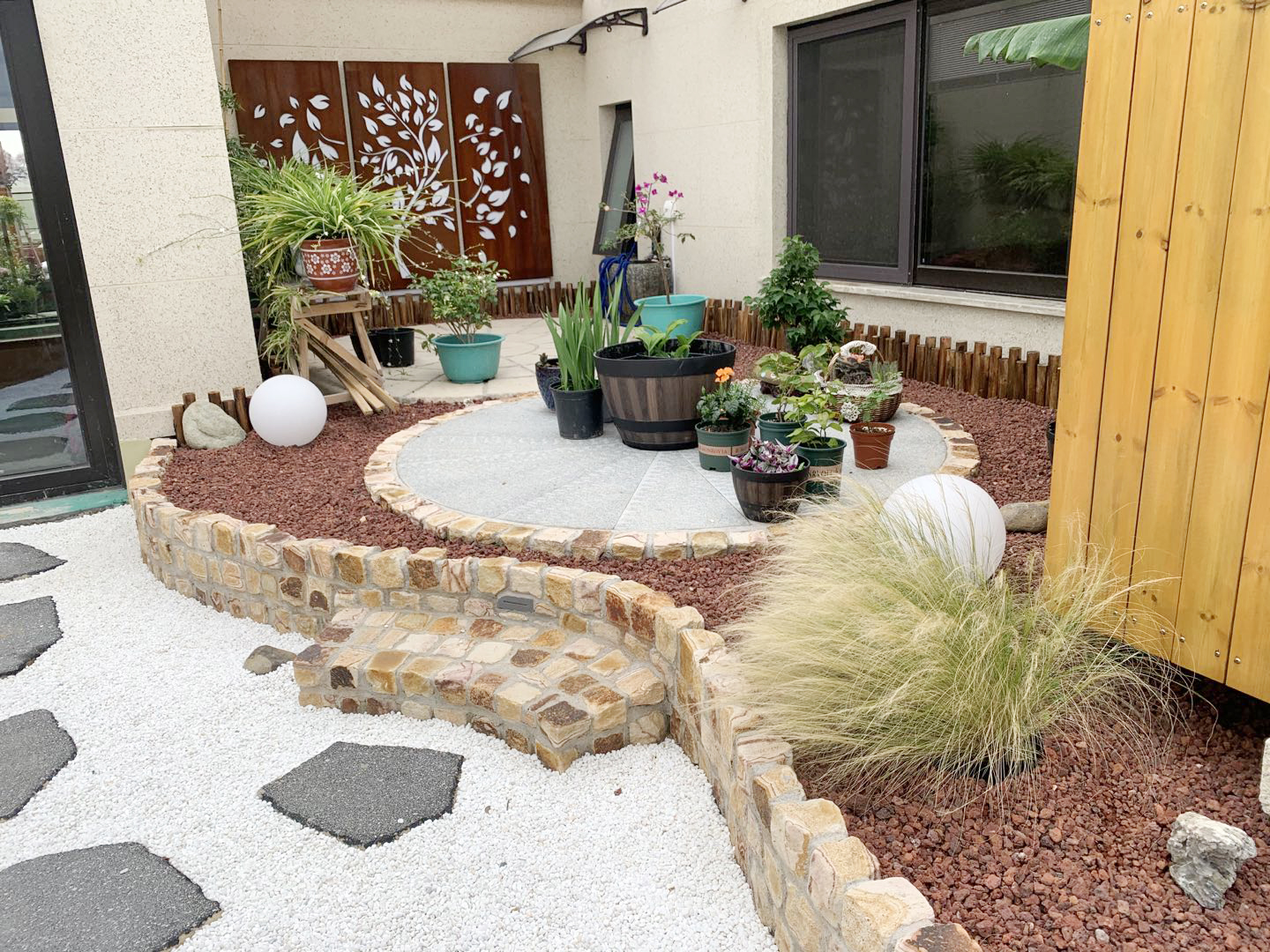 家博园艺｜ 忒优秀！公司又双叒叕收到了业主的锦旗了